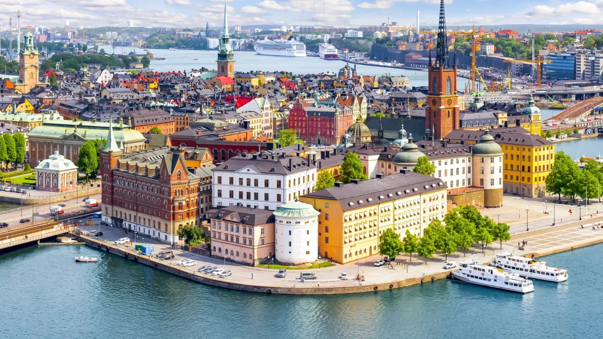 1. Stockholm – Sveriges pulserande hjärta